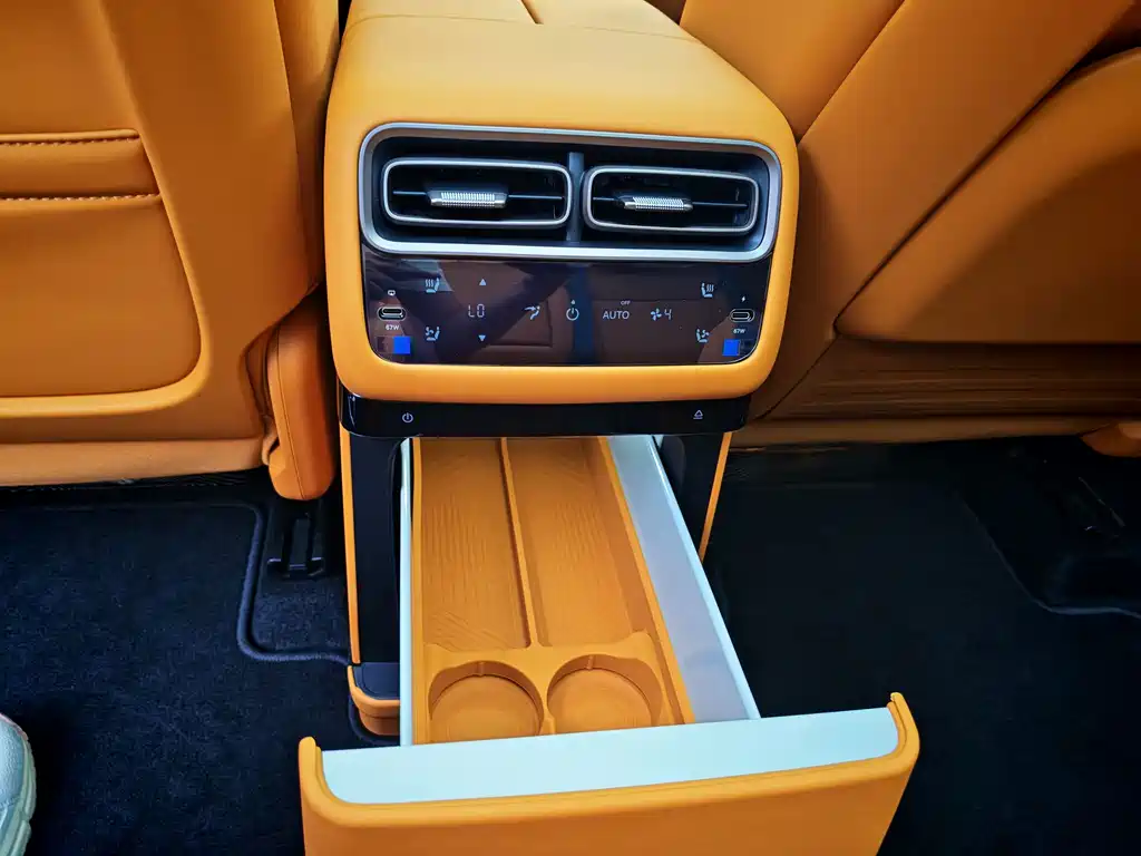 Li Auto i6 — фотографии объявления, Фото 20