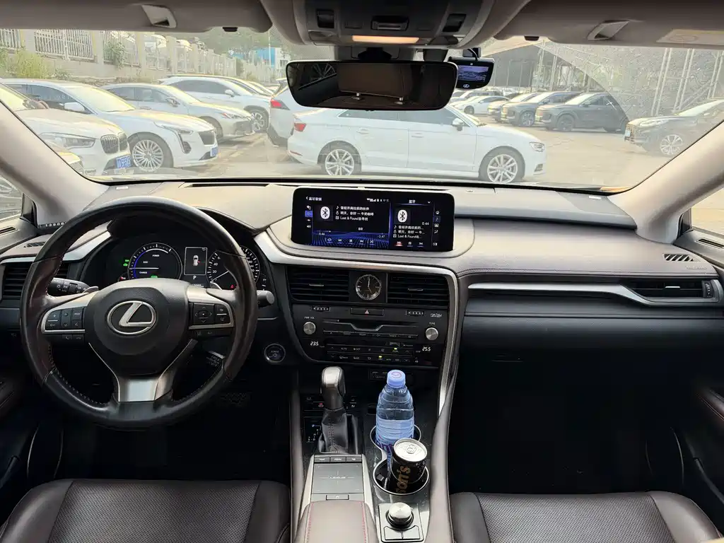Lexus RX — миниатюра 9