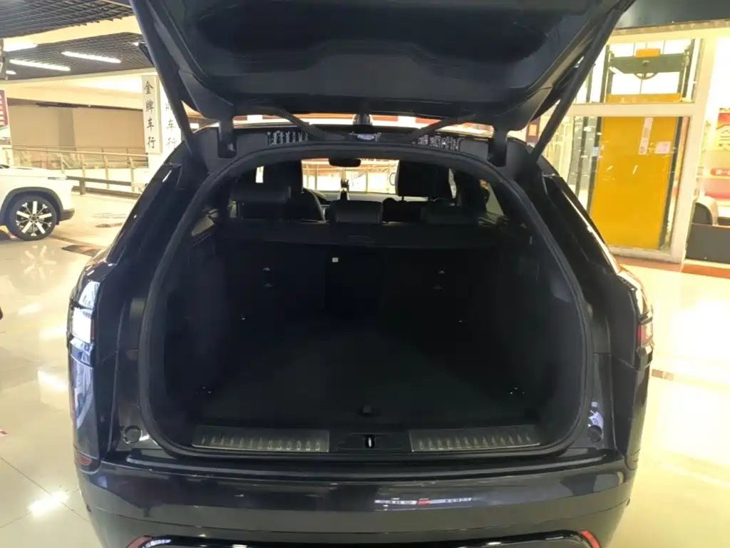 Land Rover Velar — миниатюра 19