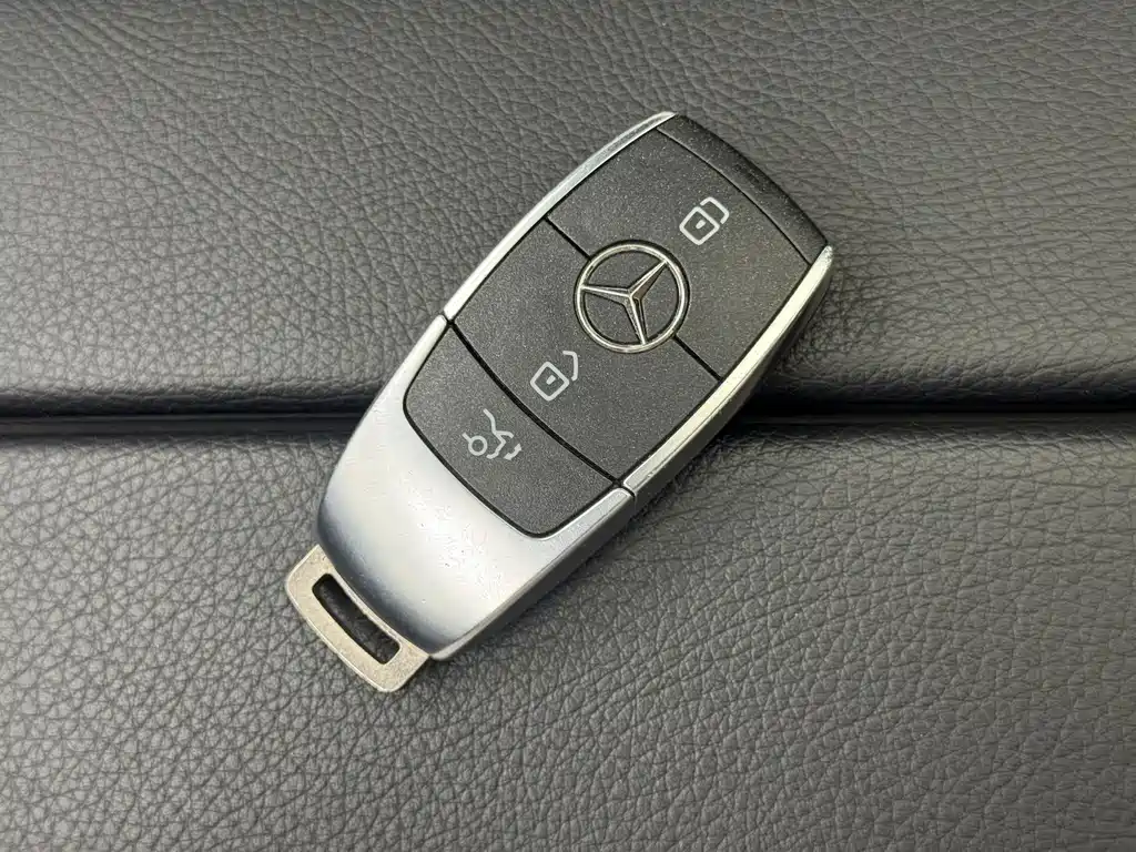 Mercedes-Benz EQA — миниатюра 13