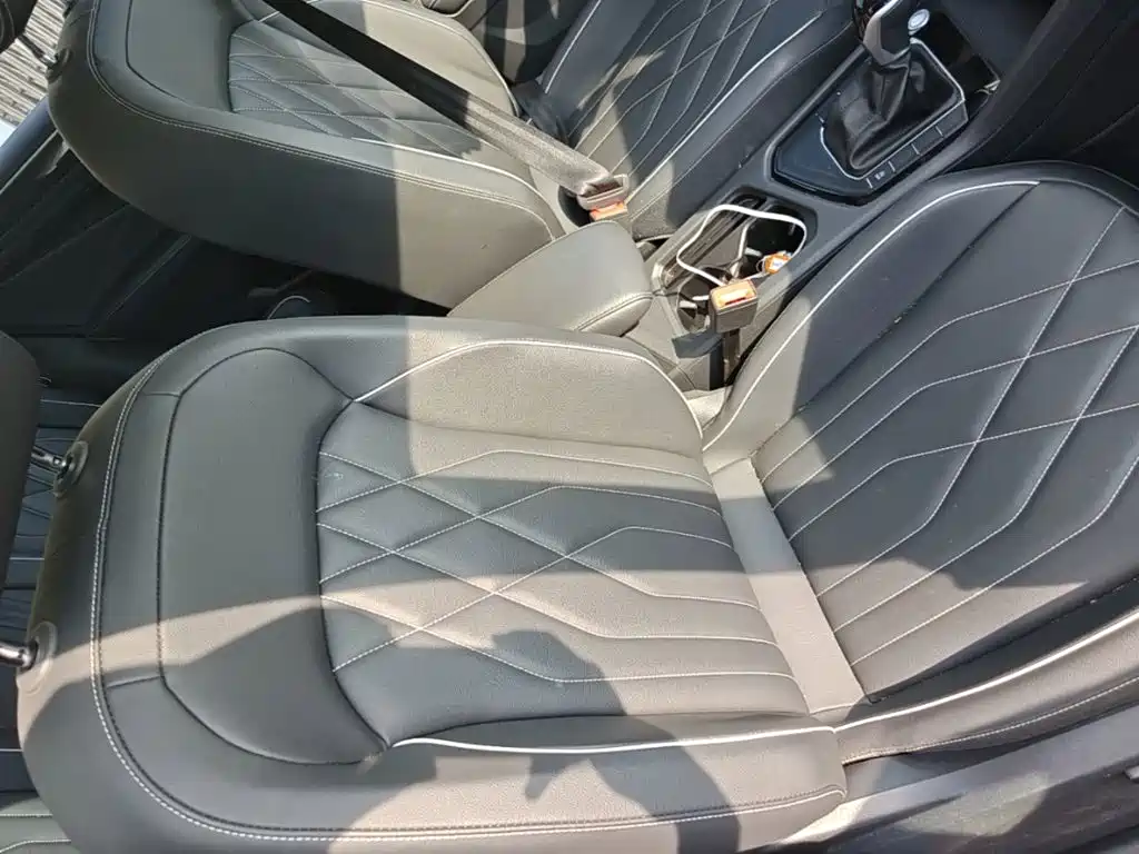 Volkswagen Tiguan L — миниатюра 25