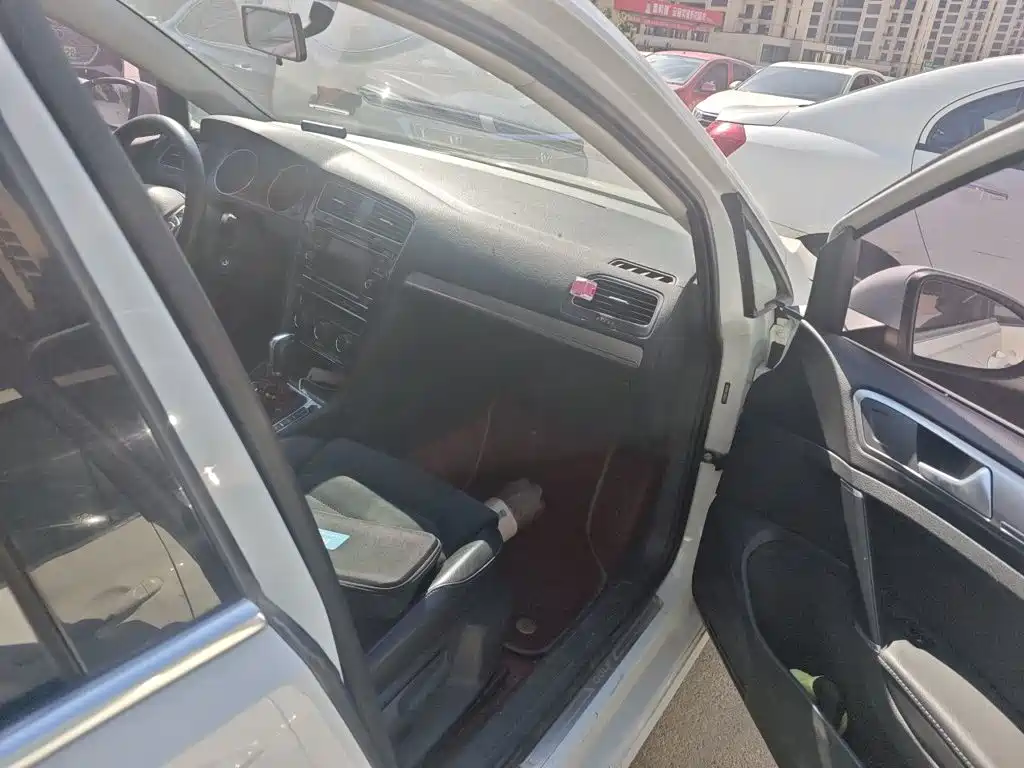 Volkswagen Golf — миниатюра 19