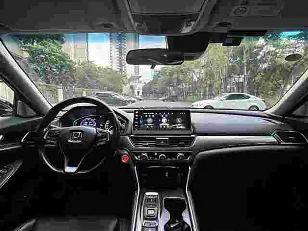 Honda Accord — миниатюра 7