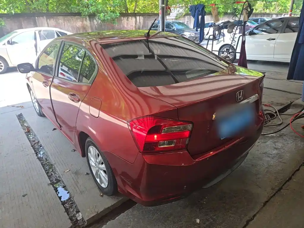 Honda City Classic — миниатюра 5