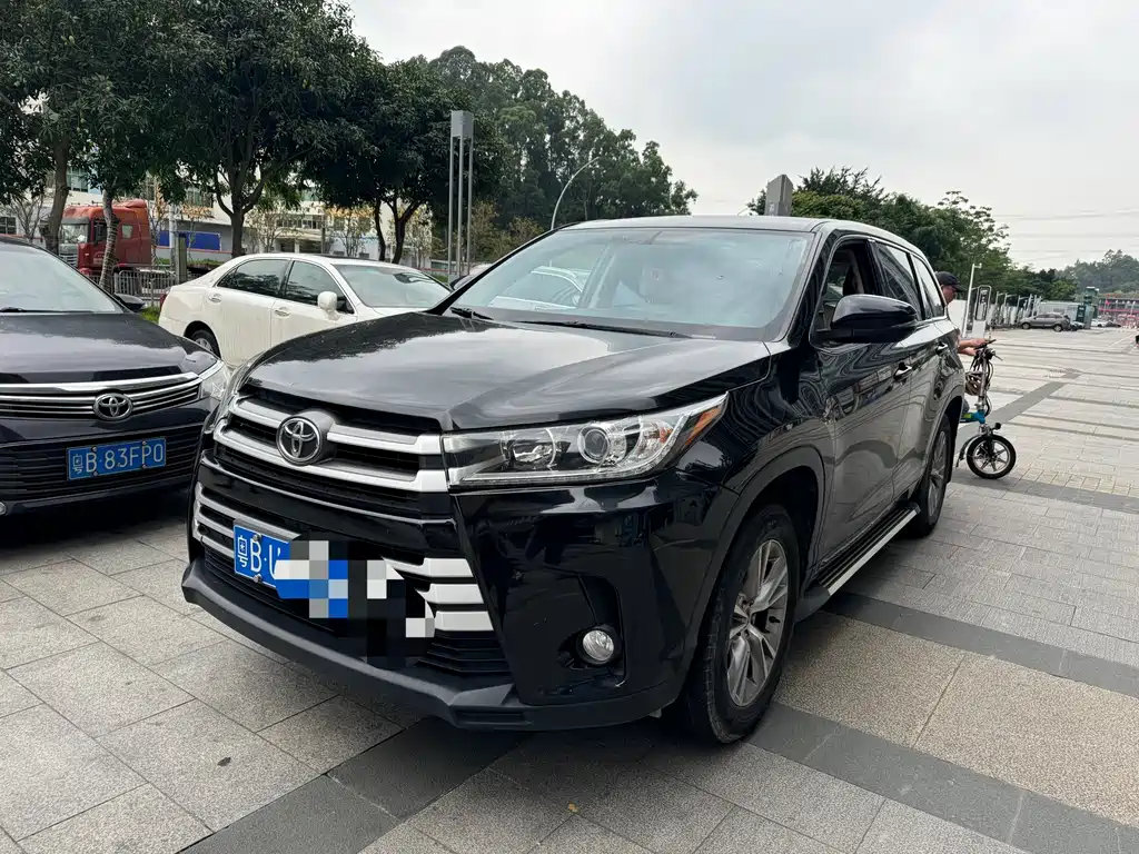 Toyota Highlander 2019