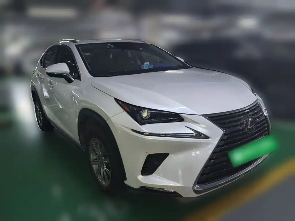Lexus NX — миниатюра 3