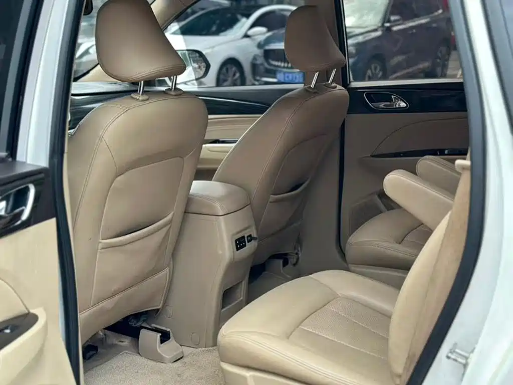 Baojun 730 — миниатюра 6