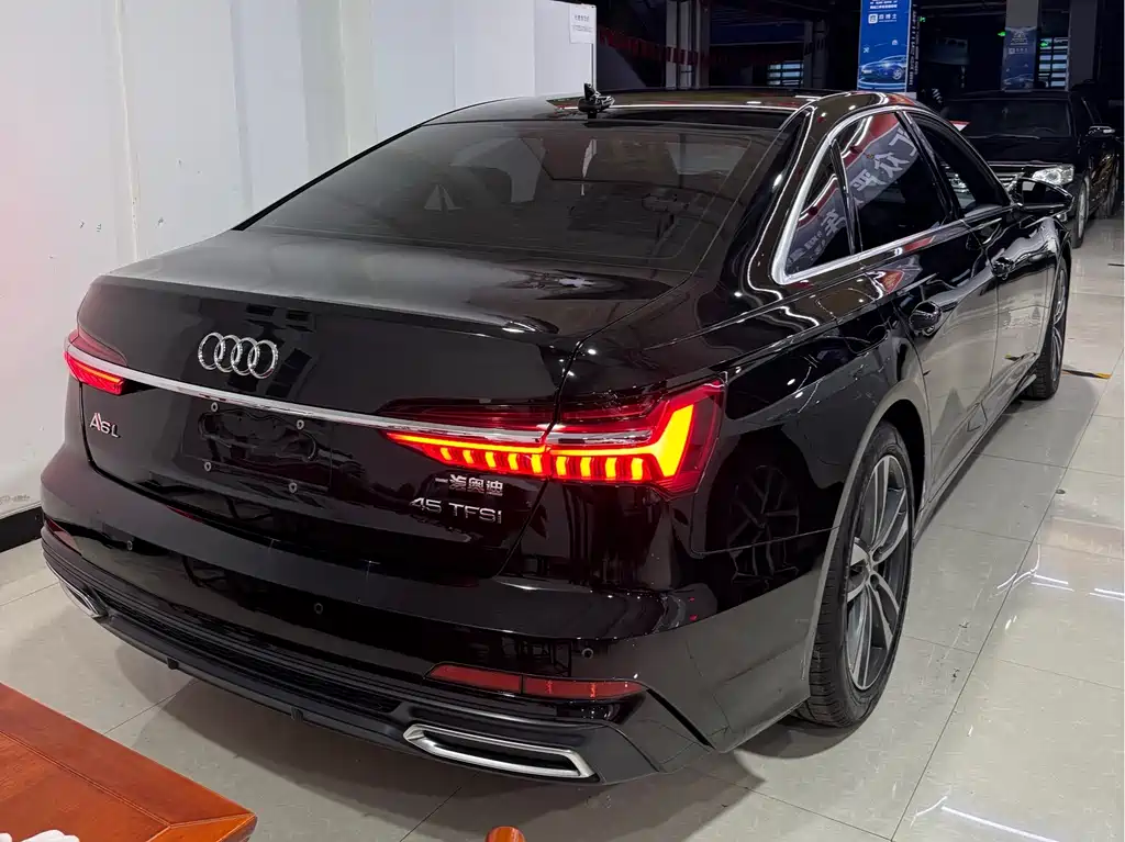 Audi A6L — миниатюра 9