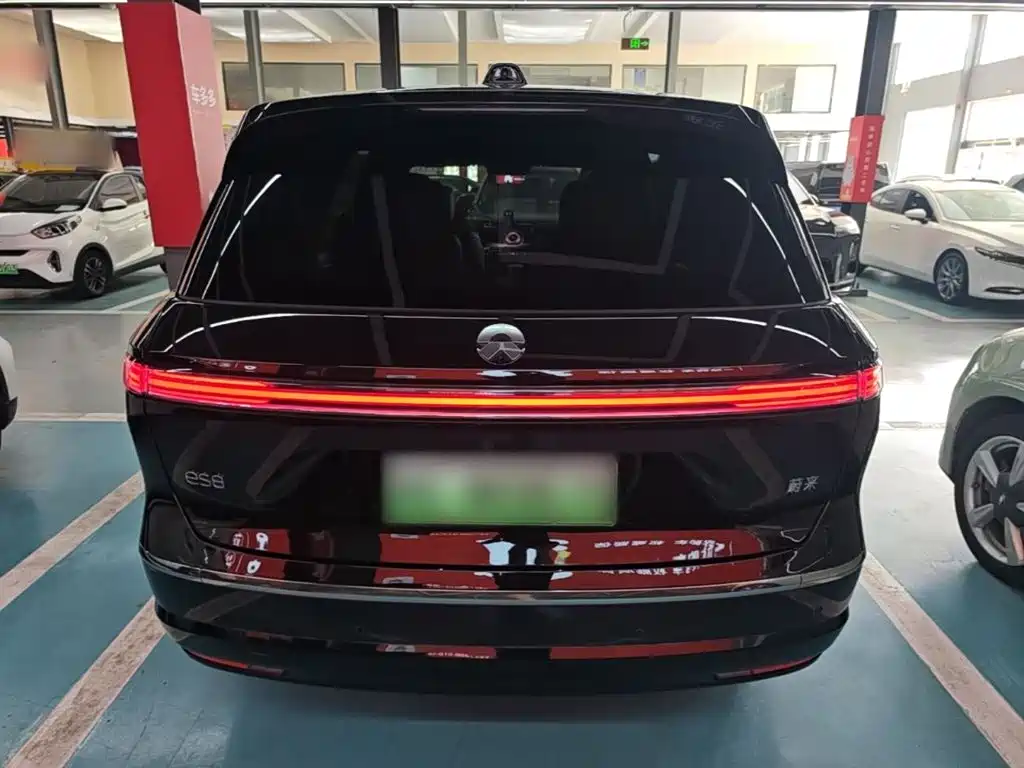 NIO ES8 — миниатюра 6