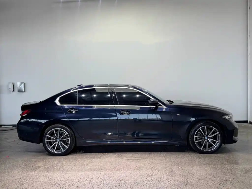 BMW 3 Series — миниатюра 10