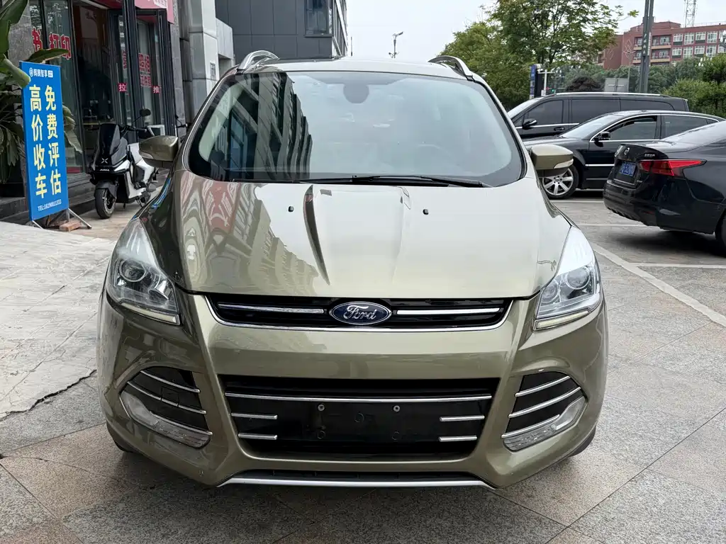 Ford Kuga — миниатюра 2