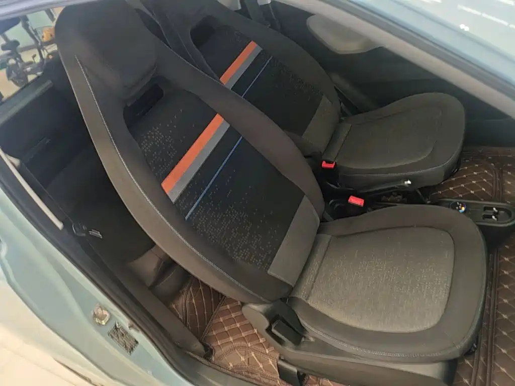 Wuling MINIEV — миниатюра 25