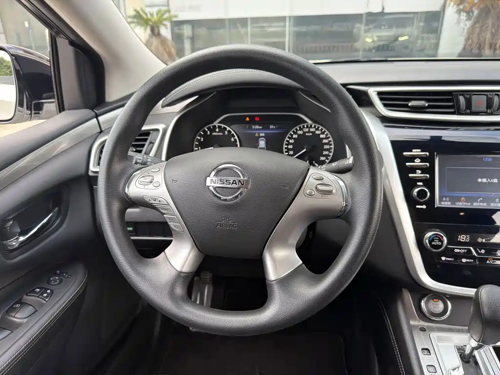 Nissan Murano — миниатюра 7