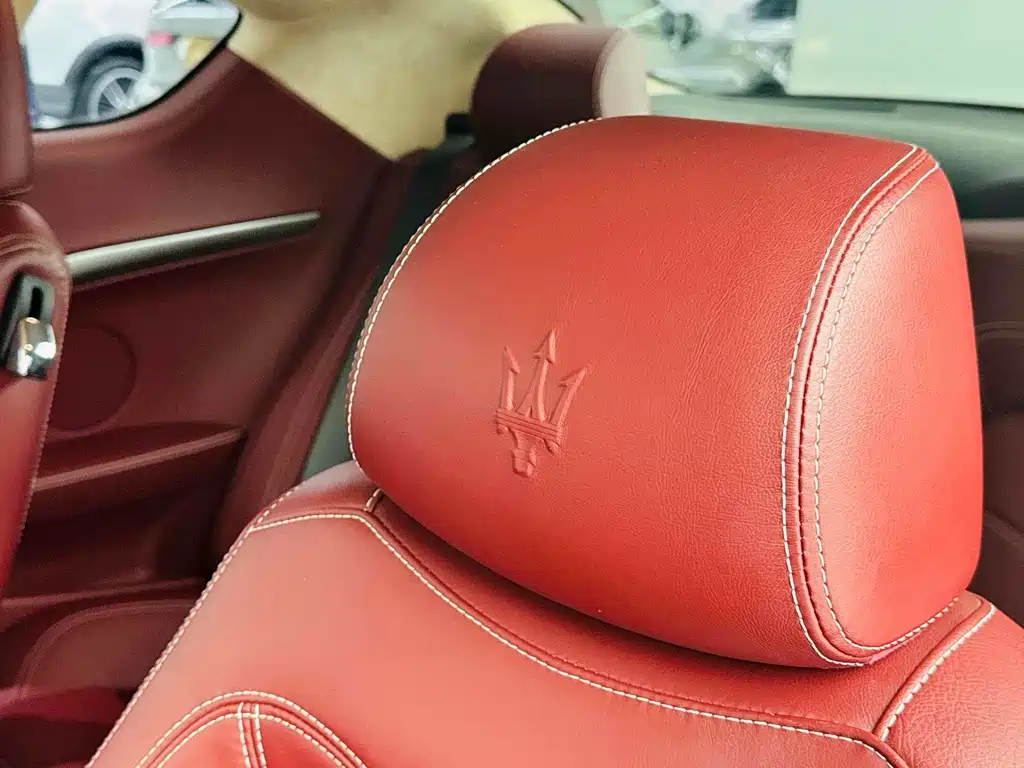 Maserati GranTurismo — миниатюра 10