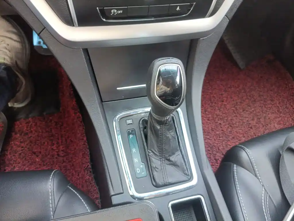 Geely Emgrand — миниатюра 14