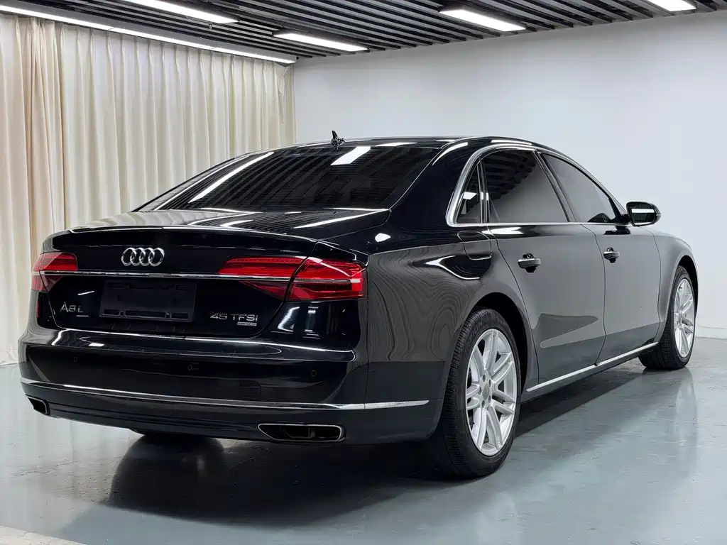 Audi A8 — миниатюра 20