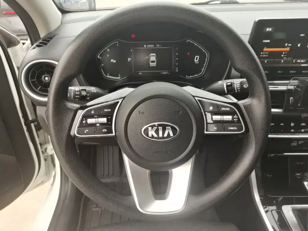 Kia K3 — миниатюра 11