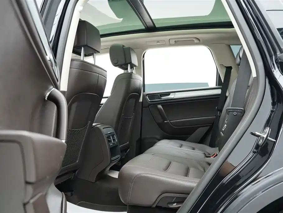 Volkswagen Touareg 2017 3.0TSI