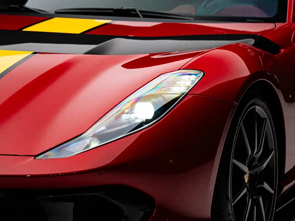 Ferrari 812 — миниатюра 3