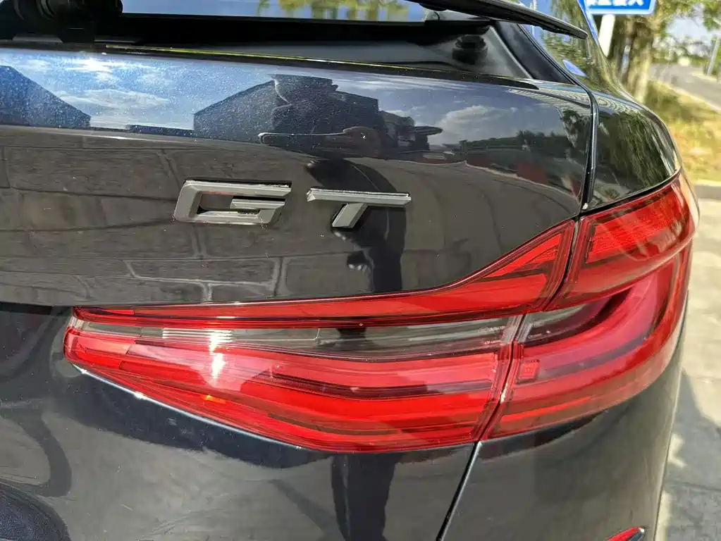 BMW 6 Series GT — миниатюра 43