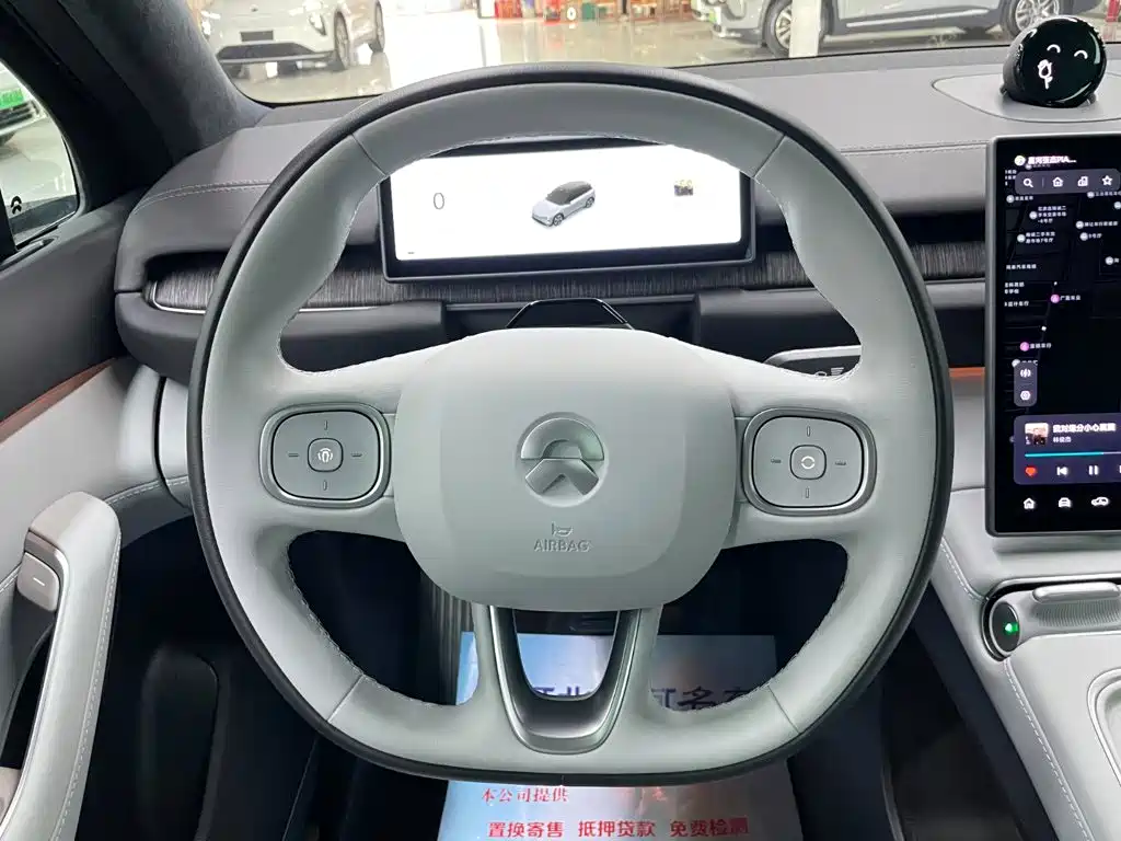 NIO ES6 — миниатюра 11