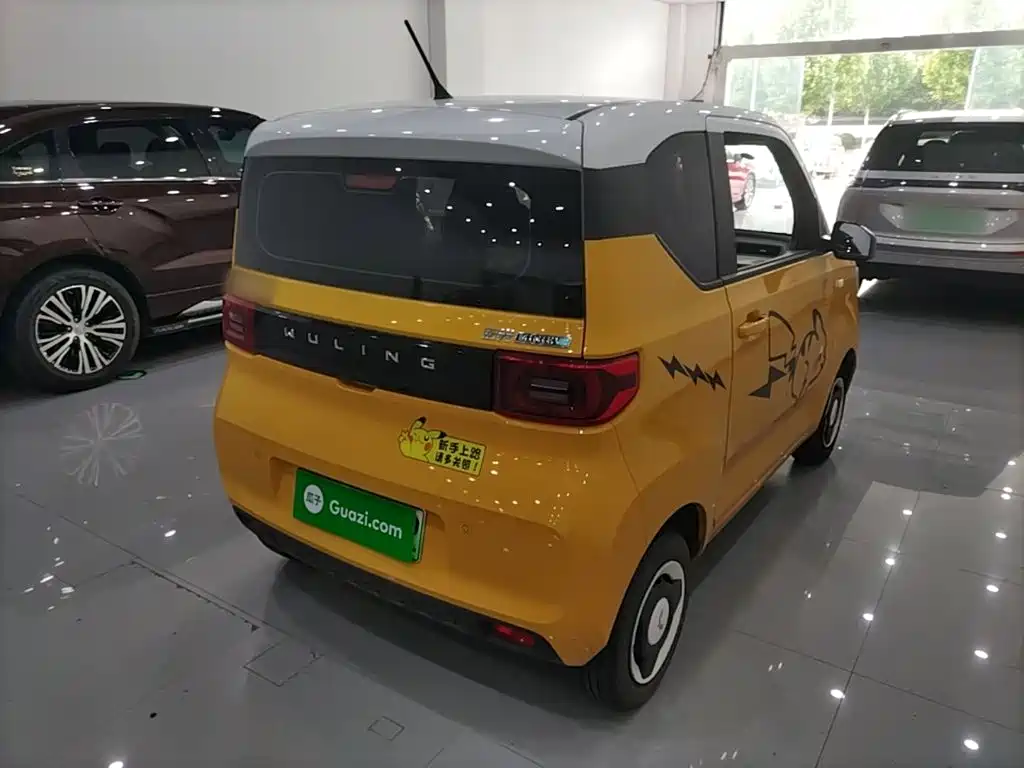 Wuling MINIEV — миниатюра 7