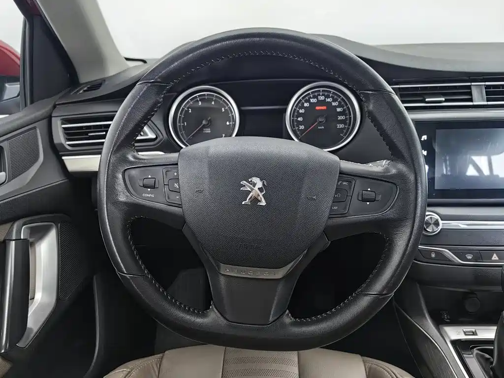 Peugeot 408 — миниатюра 11