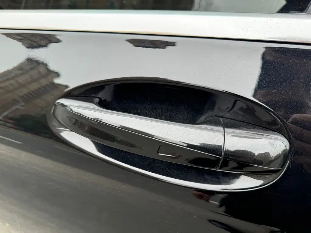 Mercedes-Benz GLC — миниатюра 14