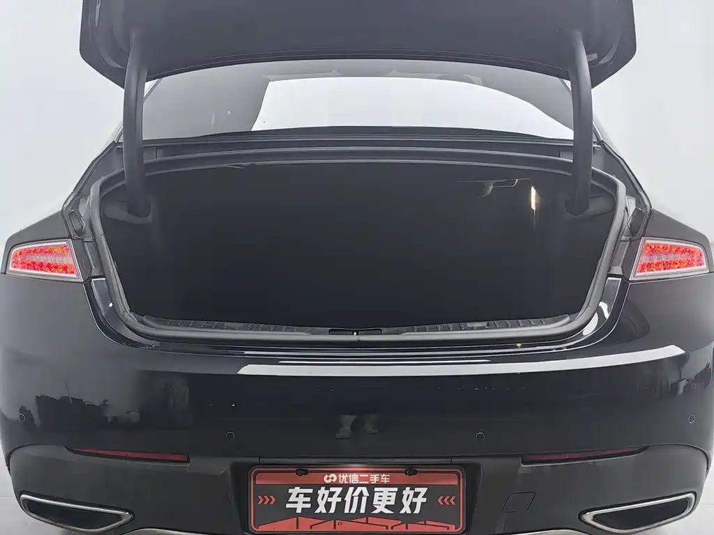 Lincoln MKZ — миниатюра 16