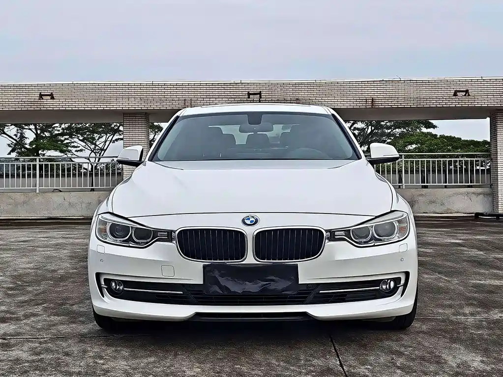 BMW 3 Series — миниатюра 2
