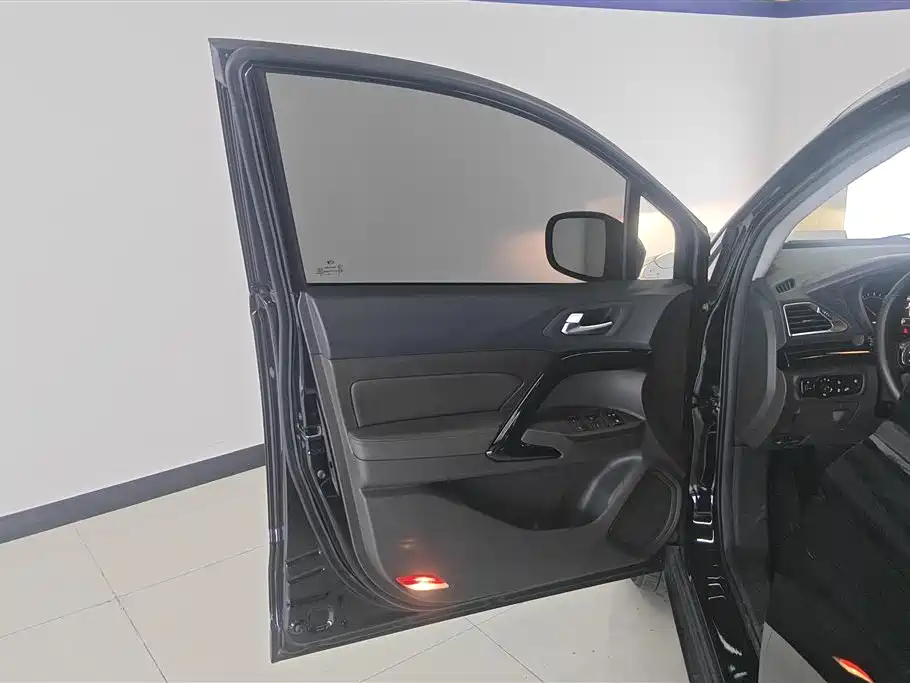 GAC TRUMPCHI GS4 NEW ENERGY