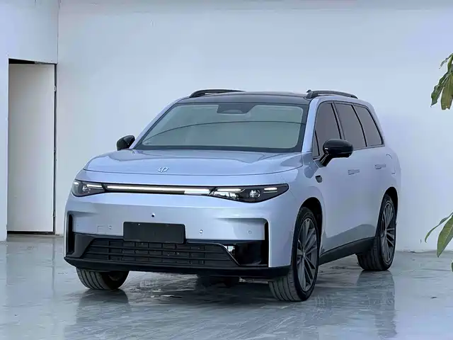 2025 Leapmotor C16