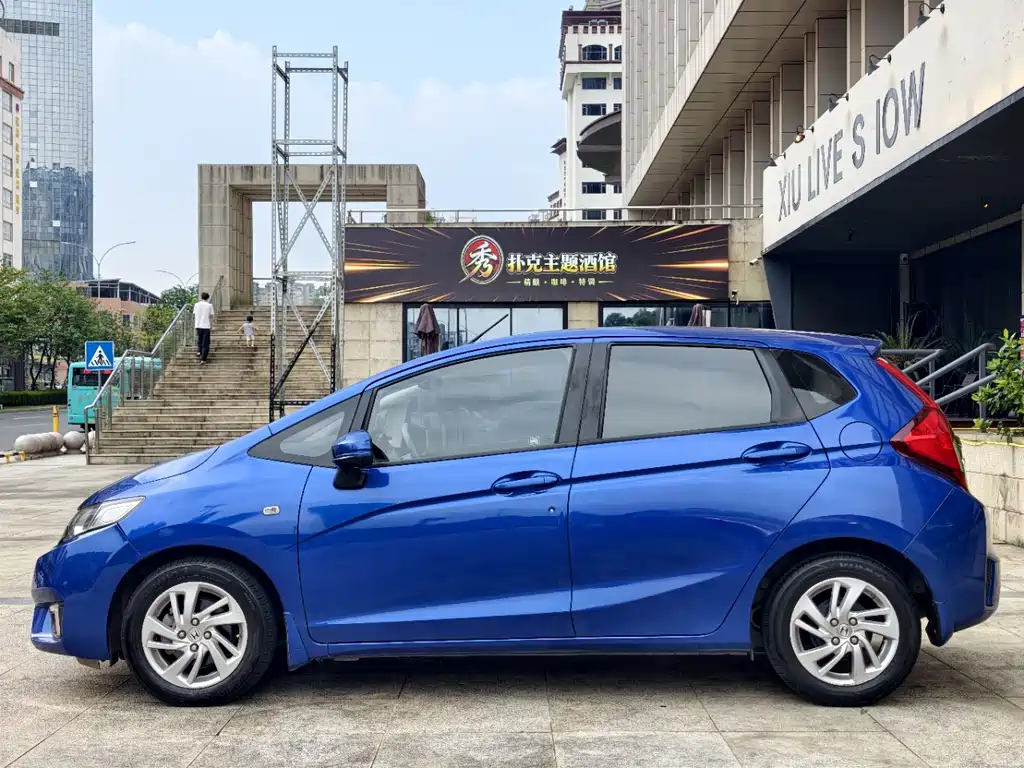 Honda Fit — миниатюра 3