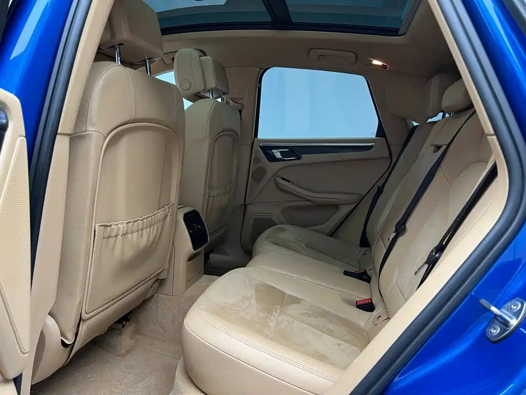 Porsche Macan — миниатюра 16