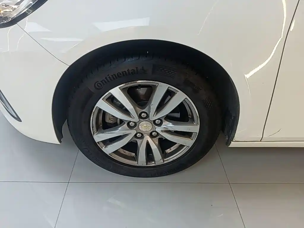 Chevrolet Malibu — миниатюра 23