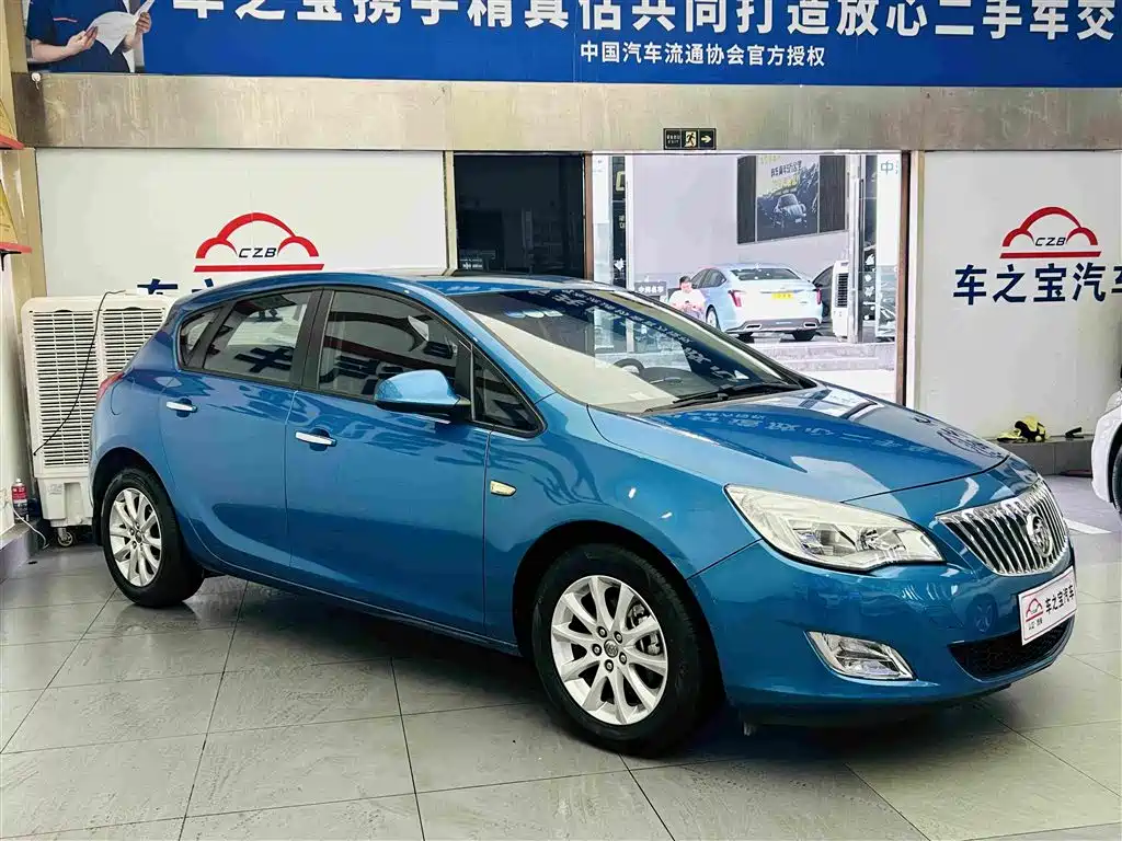 Buick Excelle — миниатюра 3