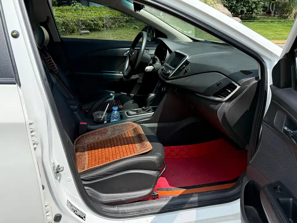 Chevrolet Cavalier 320 Auto Joy Joy Edition, фото 13