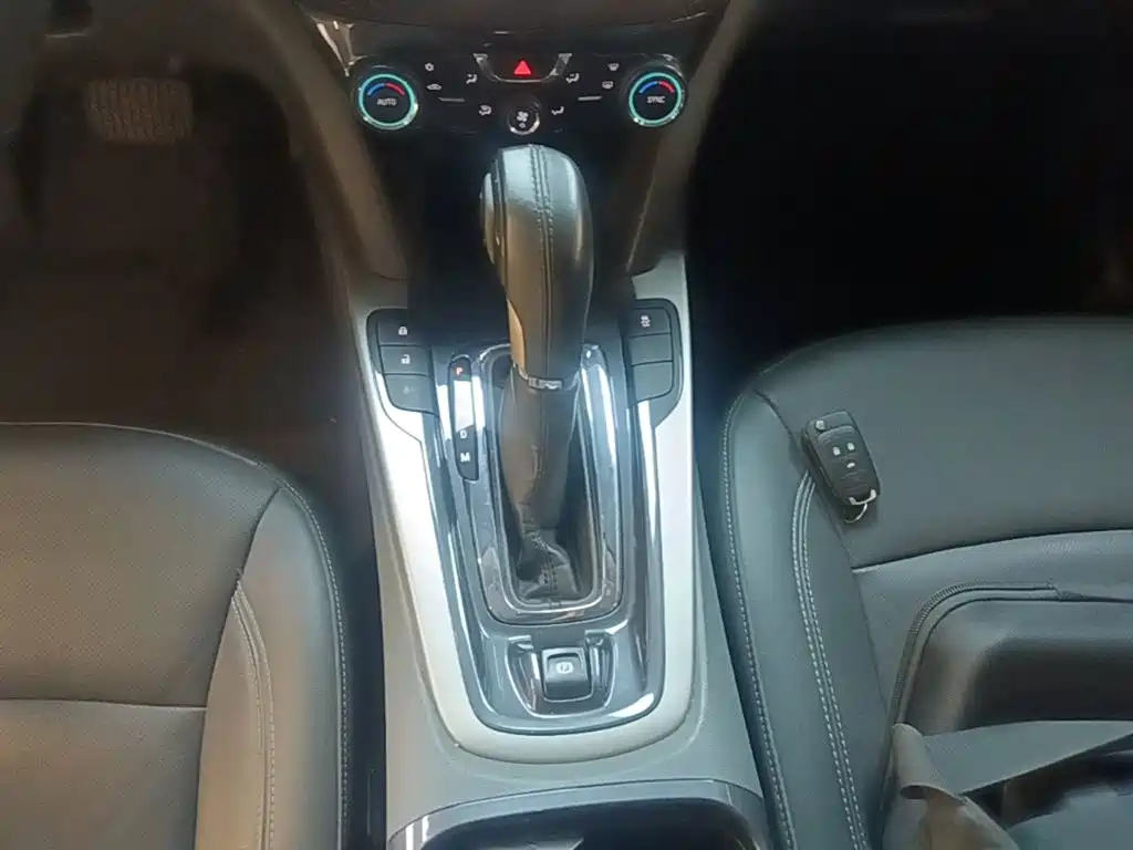 Chevrolet Malibu — миниатюра 14