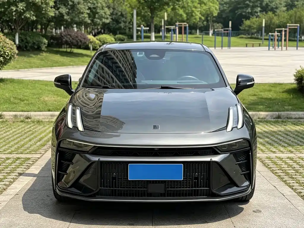 Lynk & Co 03 — миниатюра 2