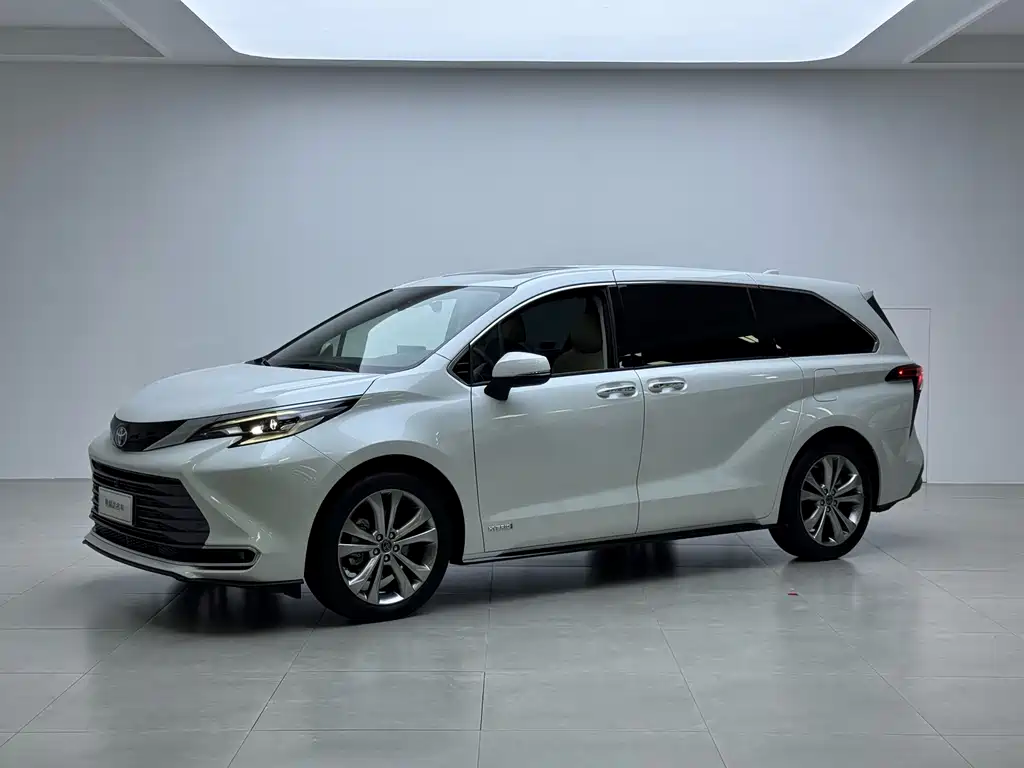 Toyota Sienna 2023