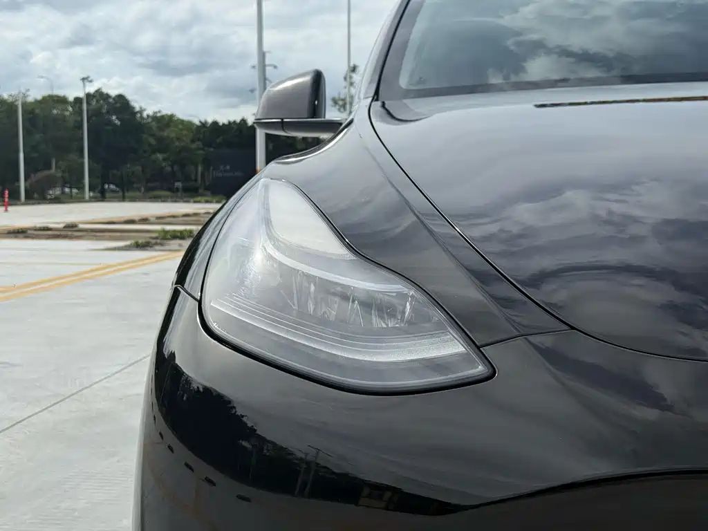Tesla Model Y — фотографии объявления, Фото 11