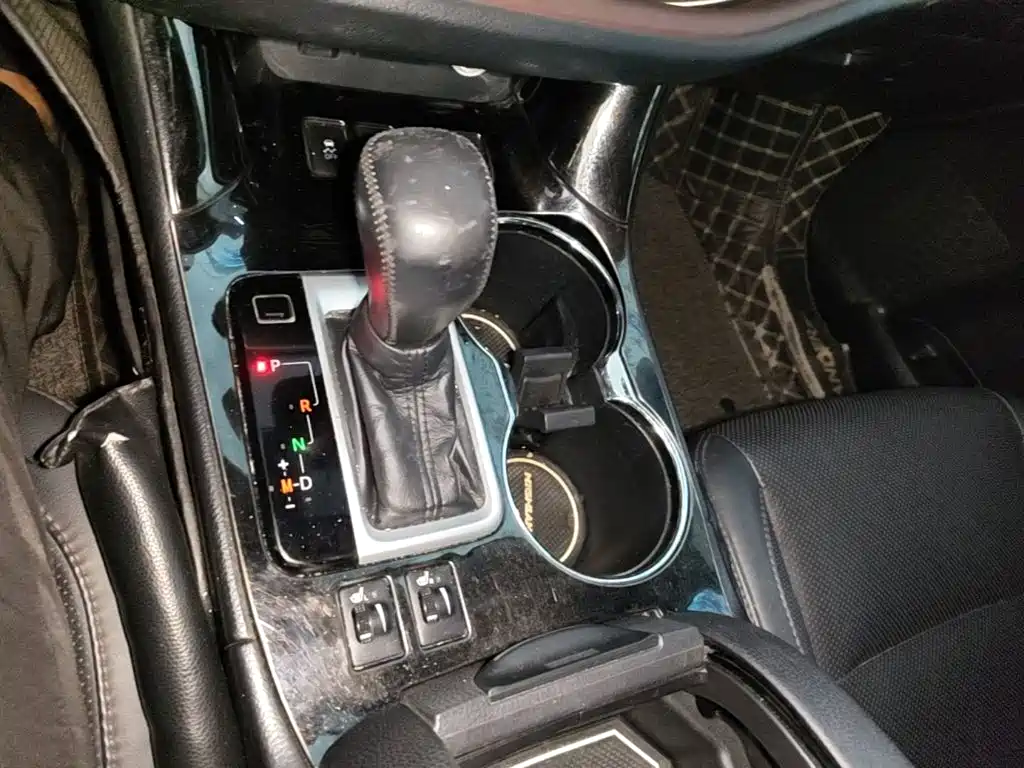 Toyota Highlander — миниатюра 14