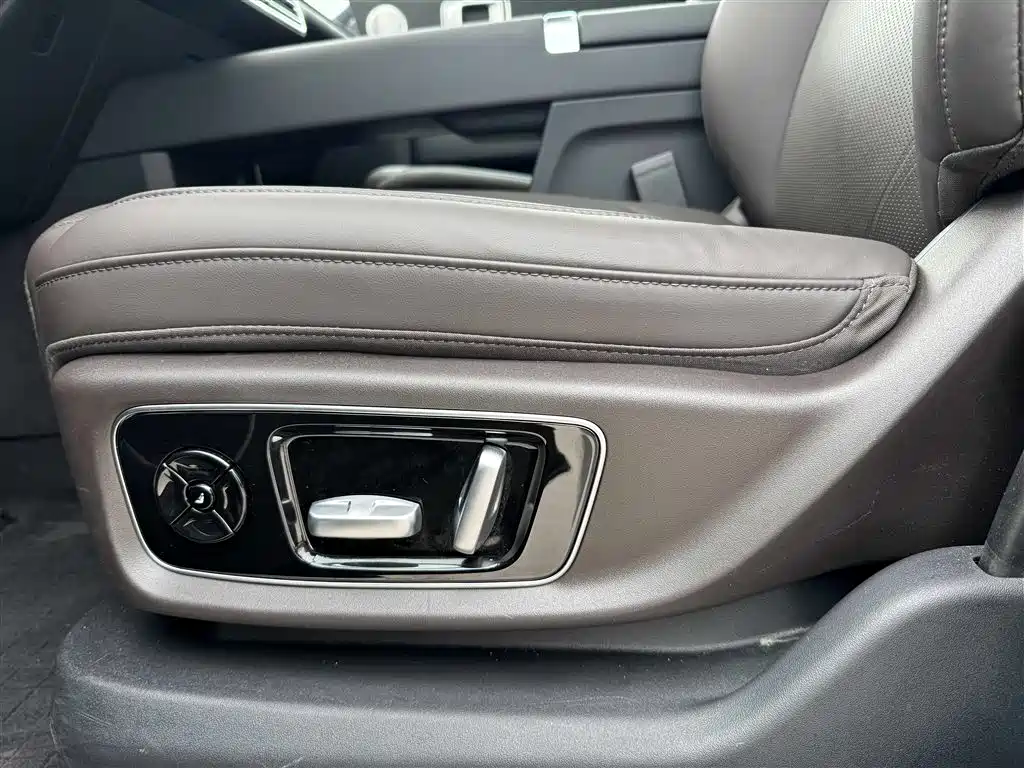 Li Auto Li L8 — миниатюра 14