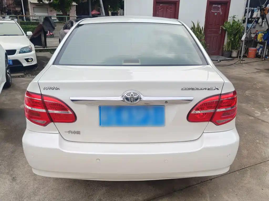 Toyota Corolla — миниатюра 5