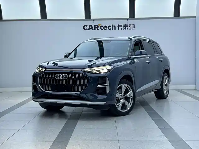 Audi Q6