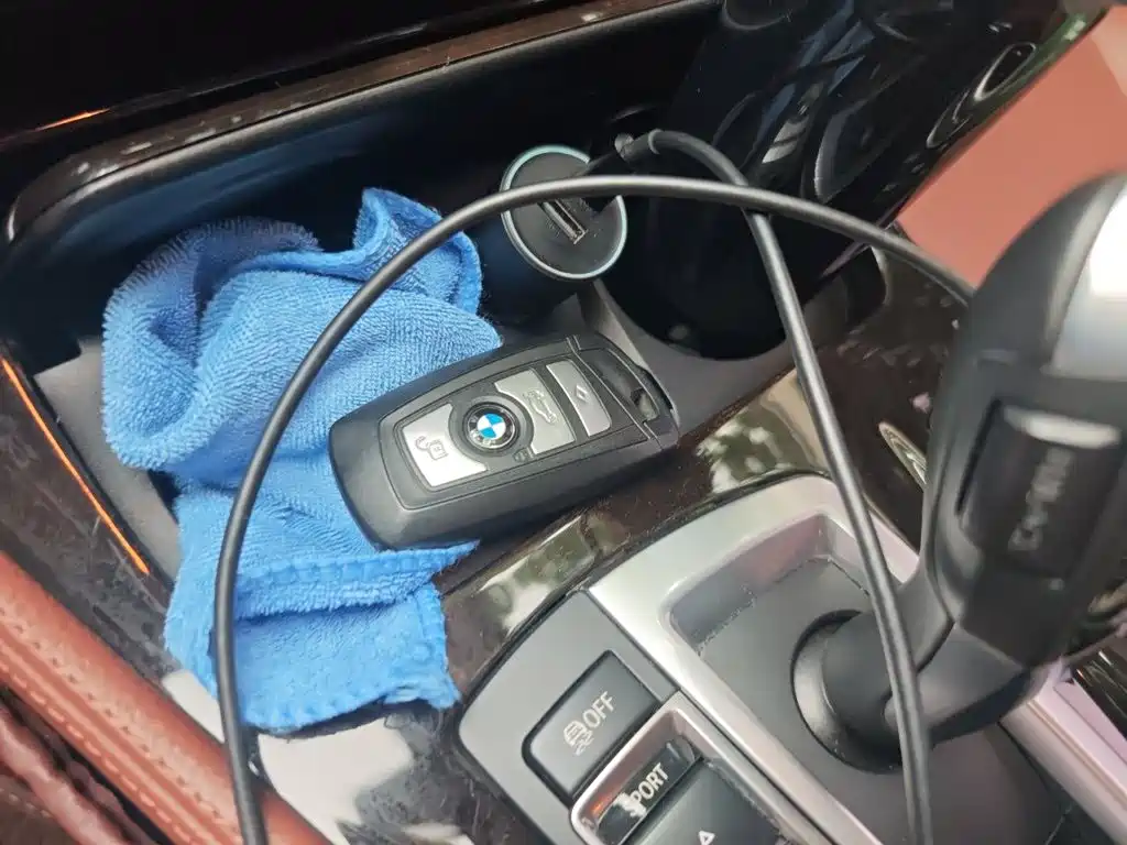 BMW 5 Series — миниатюра 12