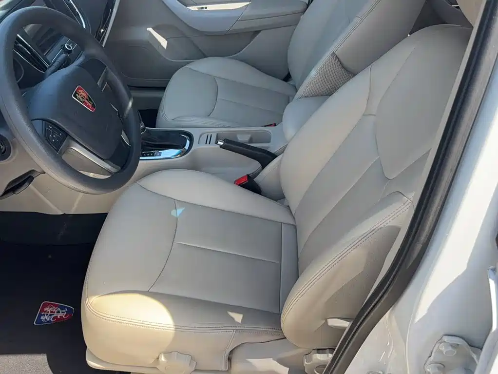 Roewe 360 — миниатюра 12