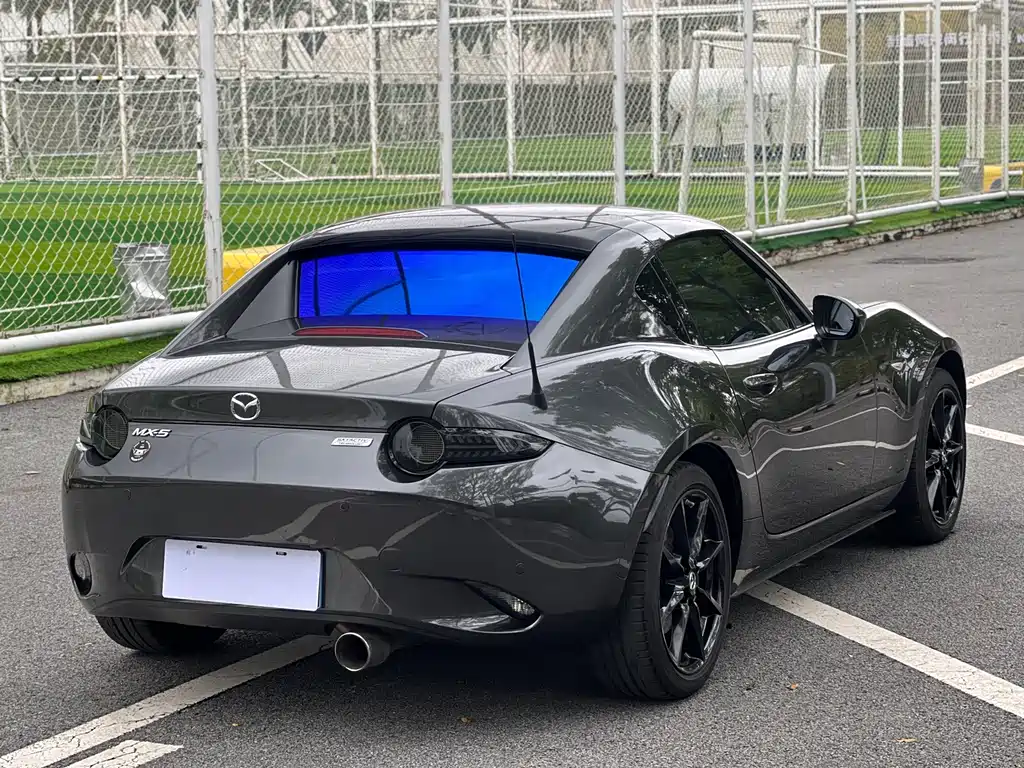 Mazda MX-5 — миниатюра 6