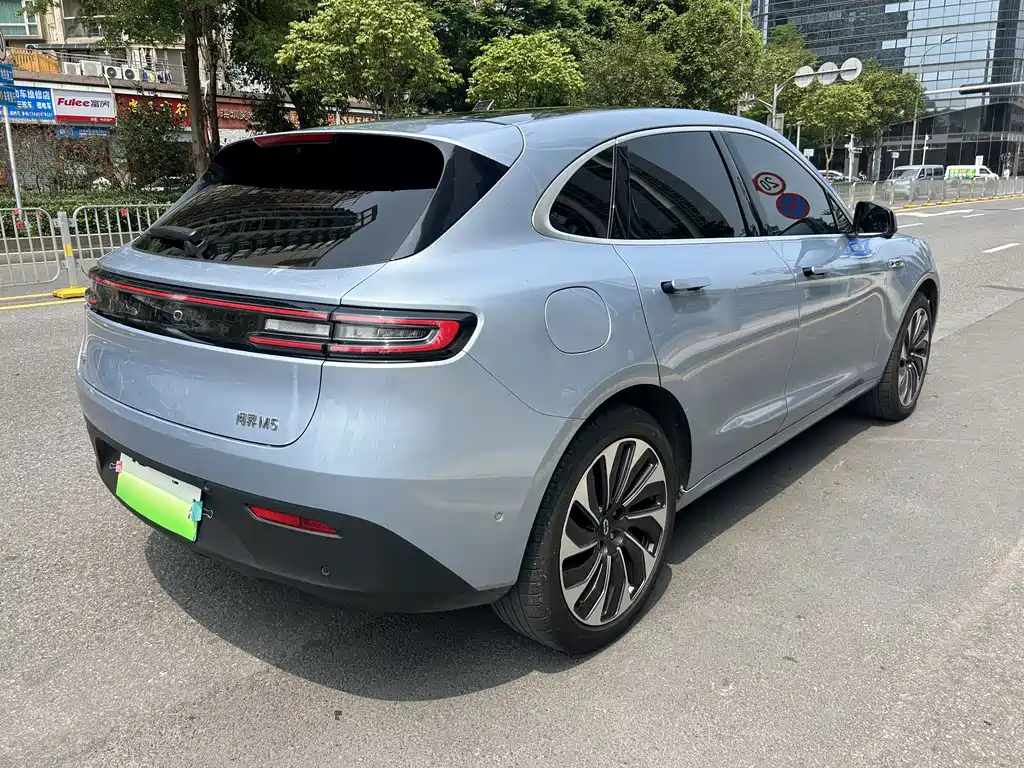 AITO AITO M5 — миниатюра 4