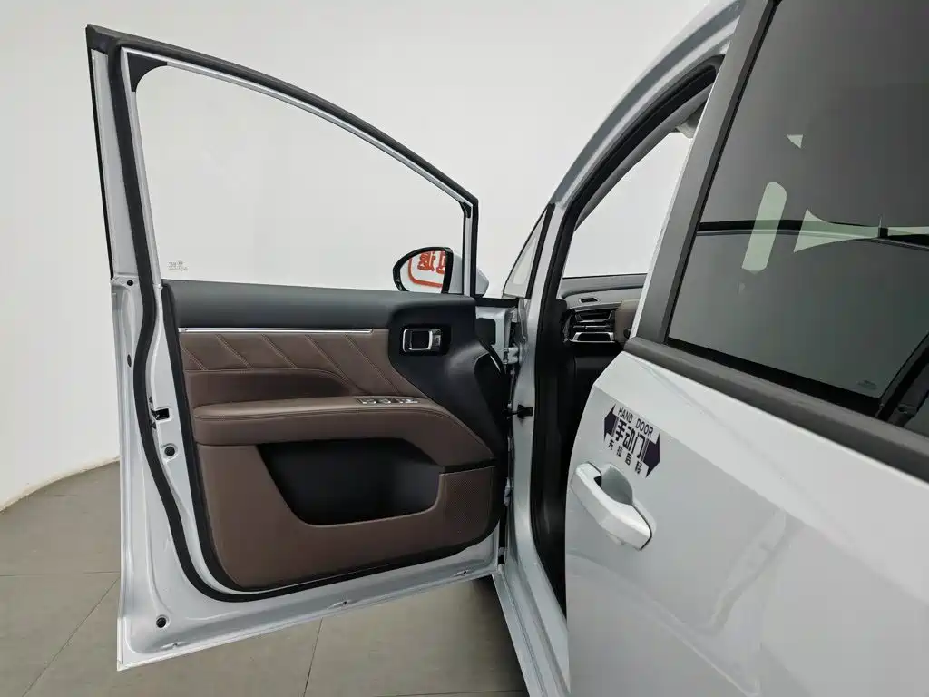 Wuling 星光730 — миниатюра 8